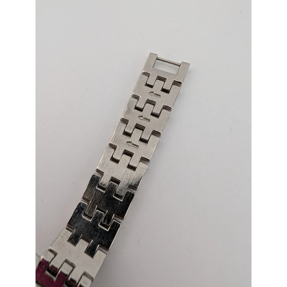 Jaclyn Smith Tank Watch Women 25mm‎ Case MOP Dial 7.5